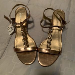 Fioni Night Sandals